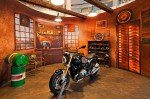 BMW-Motorrad stellt in Berlin BMW R nine T und Elektroroller C evolution aus. © spothits/BMW