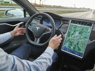 ADAC testet „Autopiloten“ des Tesla Model S. © spothits/Auto-Medienportal.Net/ADAC/Uwe Rattay