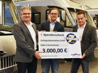 Carthago spendet 3.000 Euro an die Aktion Drachenkinder. © spothits/Carthago