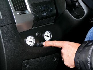 Fiat Ducato: Bedienung der Zusatzluftfeder an der Hinterachse. © spothits/Goldschmitt