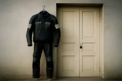 Spidi 4 Season V3 Jacke und Hose hinter Türchen 18 des M&R Adventskalenders 2025
